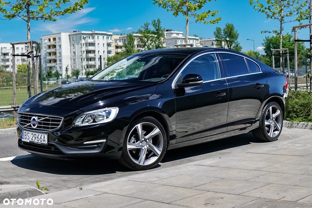 Volvo S60 D2 Drive-E Momentum - 14