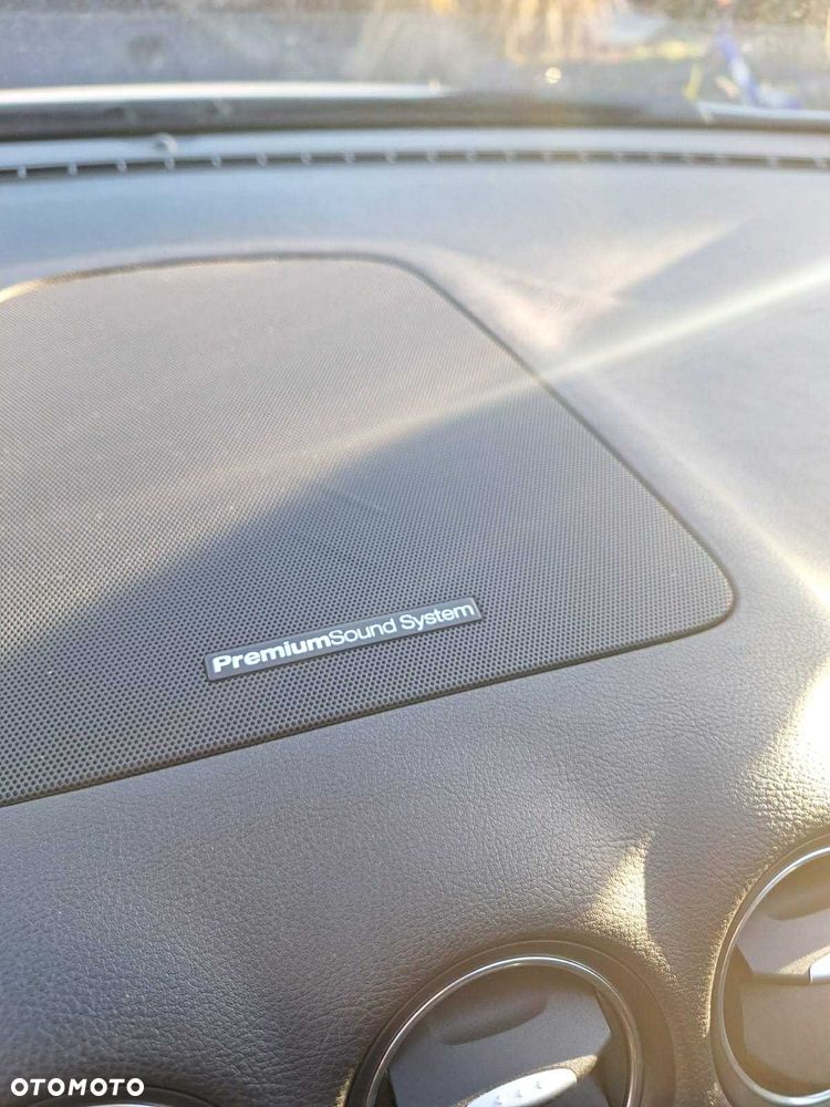 Ford S-Max 2.0 TDCi DPF Titanium - 12