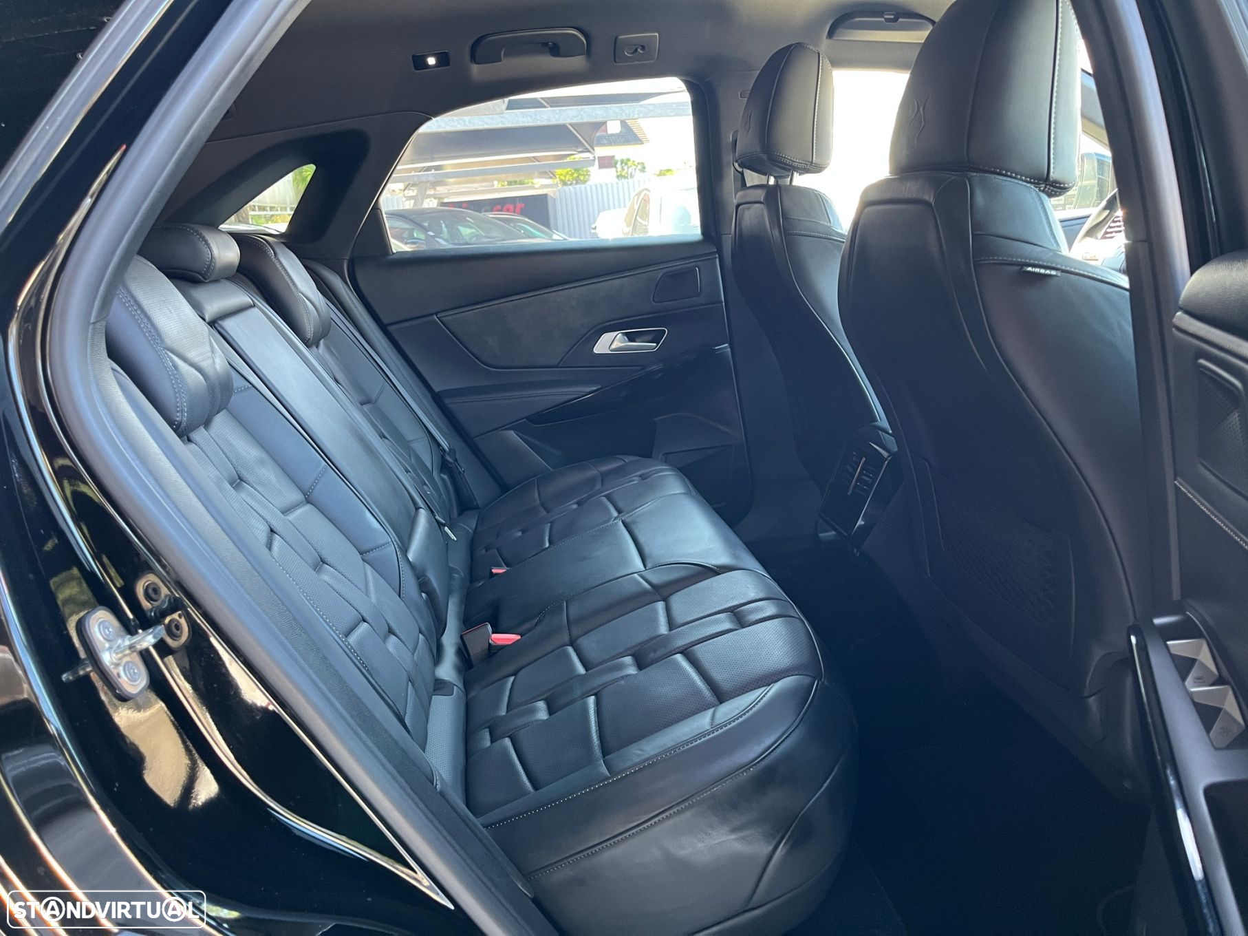 DS DS7 Crossback - 46