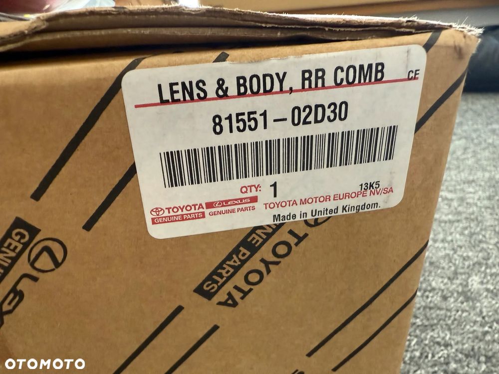 TOYOTA COROLLA E21 LAMPA TYŁ TYLNA PRAWA 19- KOMBI 81551-02D30 - 7