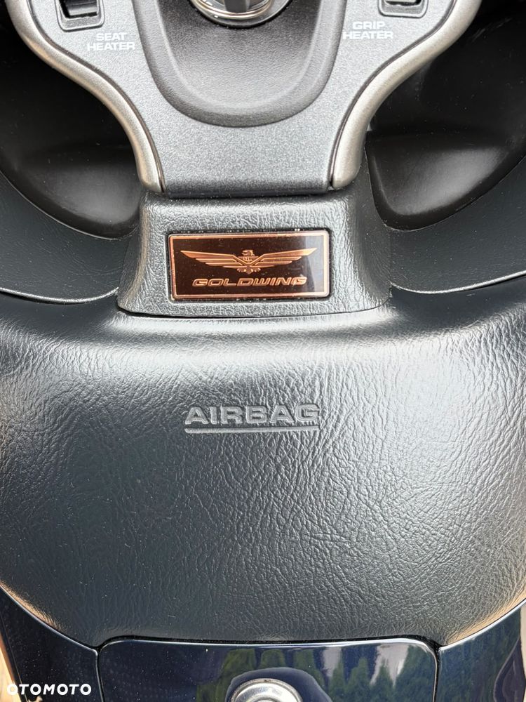 Honda GL - 9