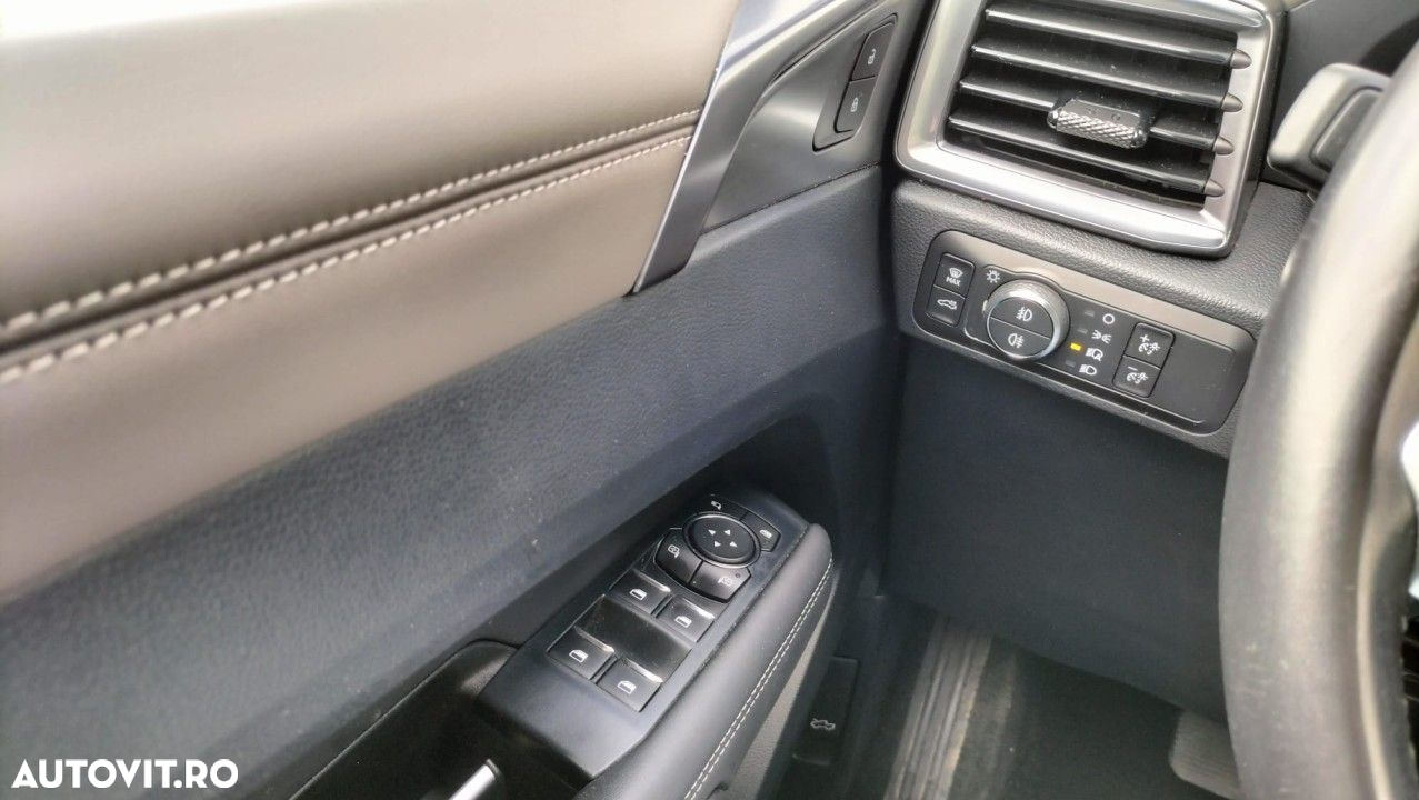 Volkswagen Amarok - 8
