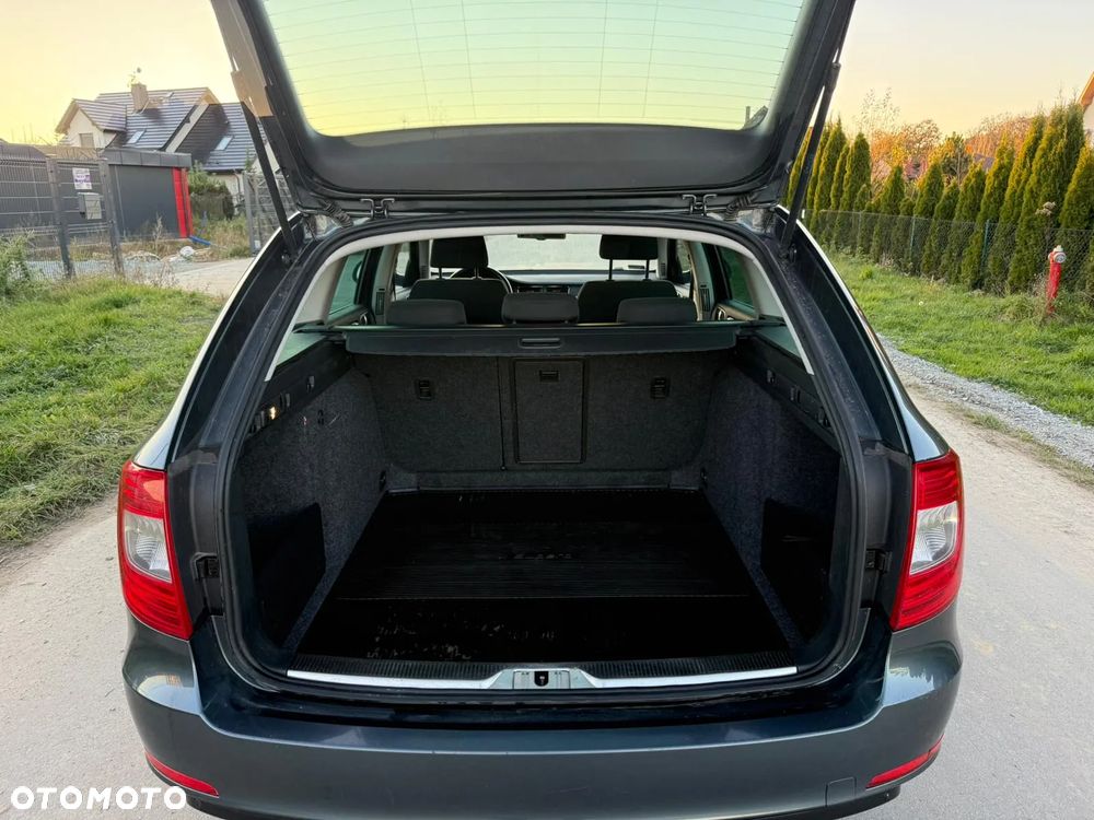 Skoda Superb 2.0 TDI 4x4 Ambition - 15