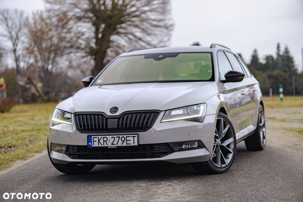 Skoda Superb 2.0 TDI 4x4 DSG SportLine - 6