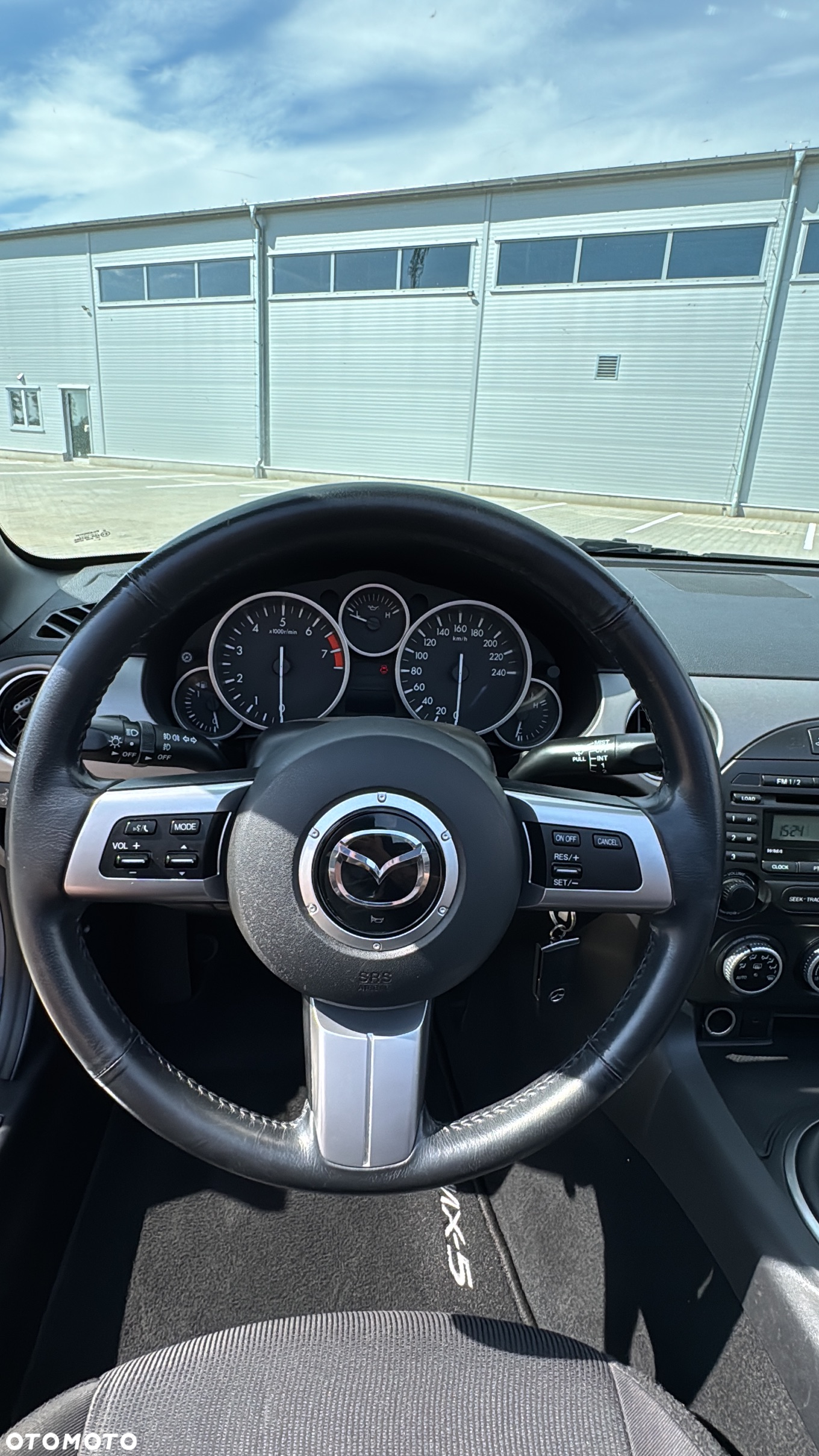 Mazda MX-5 1.8 Spring Edition - 11
