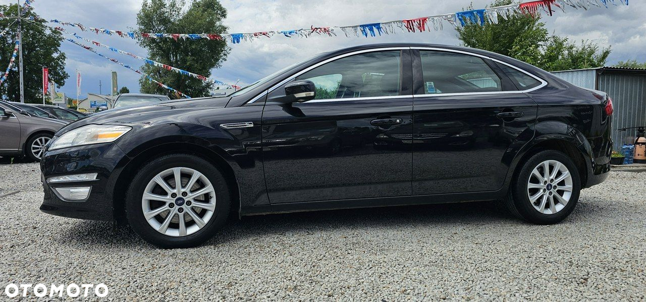 Ford Mondeo - 39