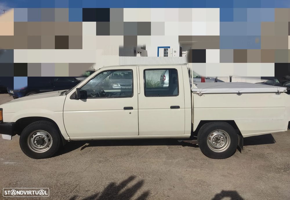 Nissan D21 Cabine Dupla (6 Lugares) – 1991 – Para Restauro - 3