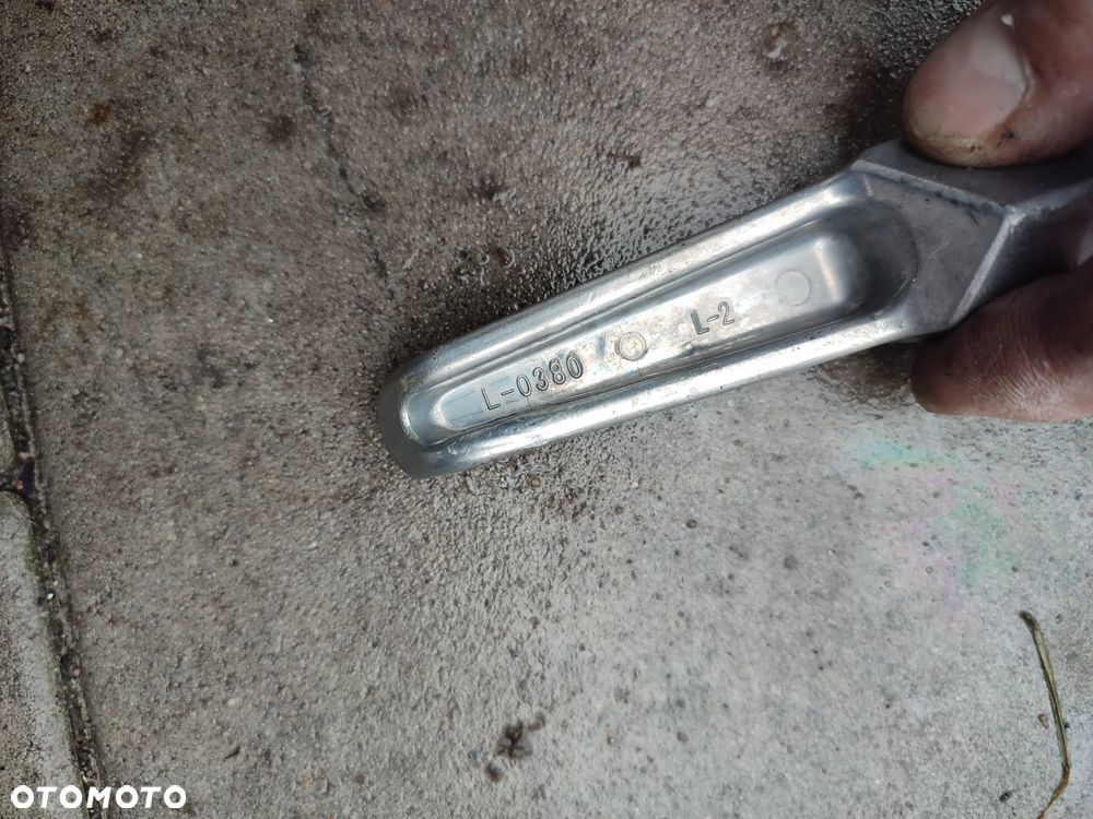 Podnóżek tył, pasażera Kawasaki Z750 Z800 Z1000 ZX6R ZX10R - 4