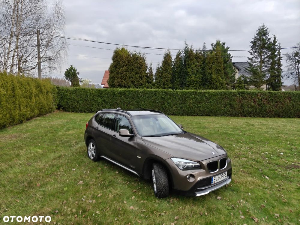 BMW X1 xDrive20d - 1