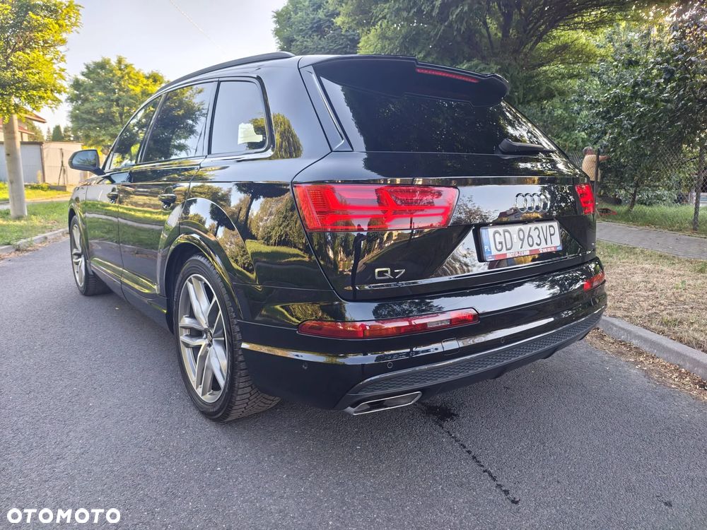 Audi Q7 50 TDI mHEV Quattro Black Edition Tiptr - 19
