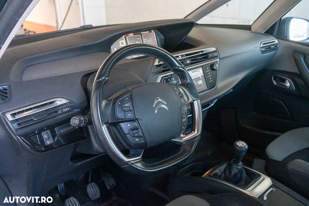 Citroën C4 Picasso 1.6 e-HDI Intensive - 10
