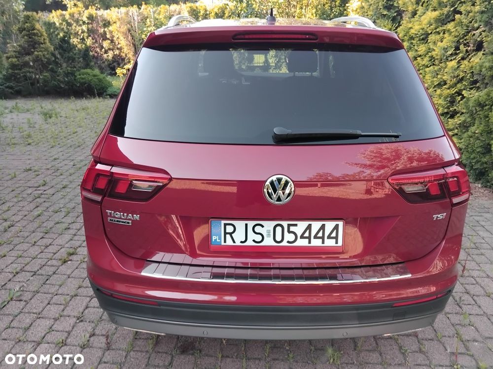Volkswagen Tiguan Allspace 1.4 TSI ACT Comfortline DSG - 4