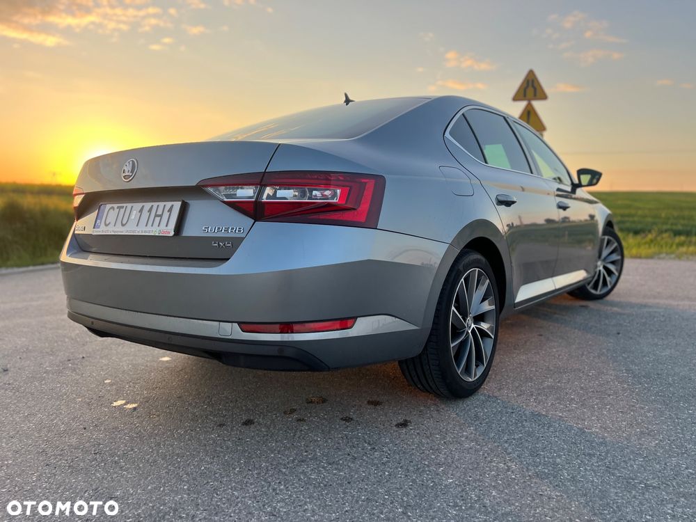 Skoda Superb 2.0 TDI SCR 4x4 L&K DSG - 22