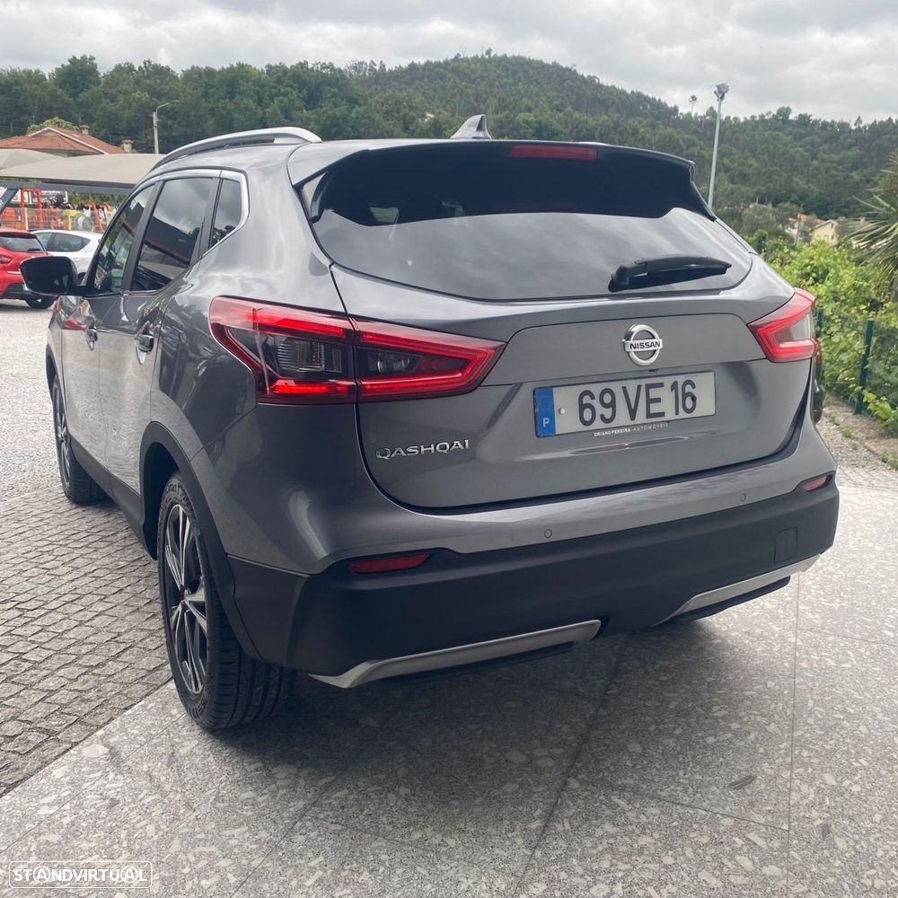 Nissan Qashqai 1.6 dCi N-Connecta Led Xtronic - 17