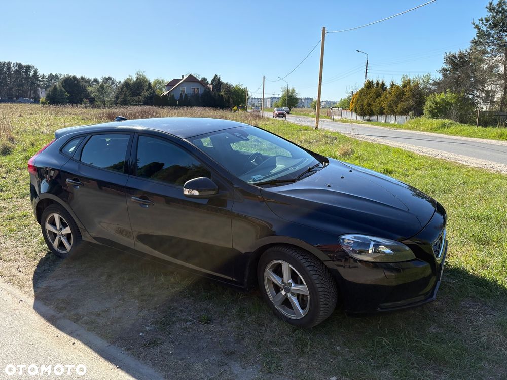 Volvo V40 D3 Geartronic Kinetic - 2