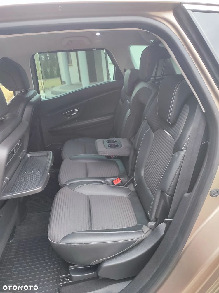 Renault Scenic 1.6 dCi Intens - 3