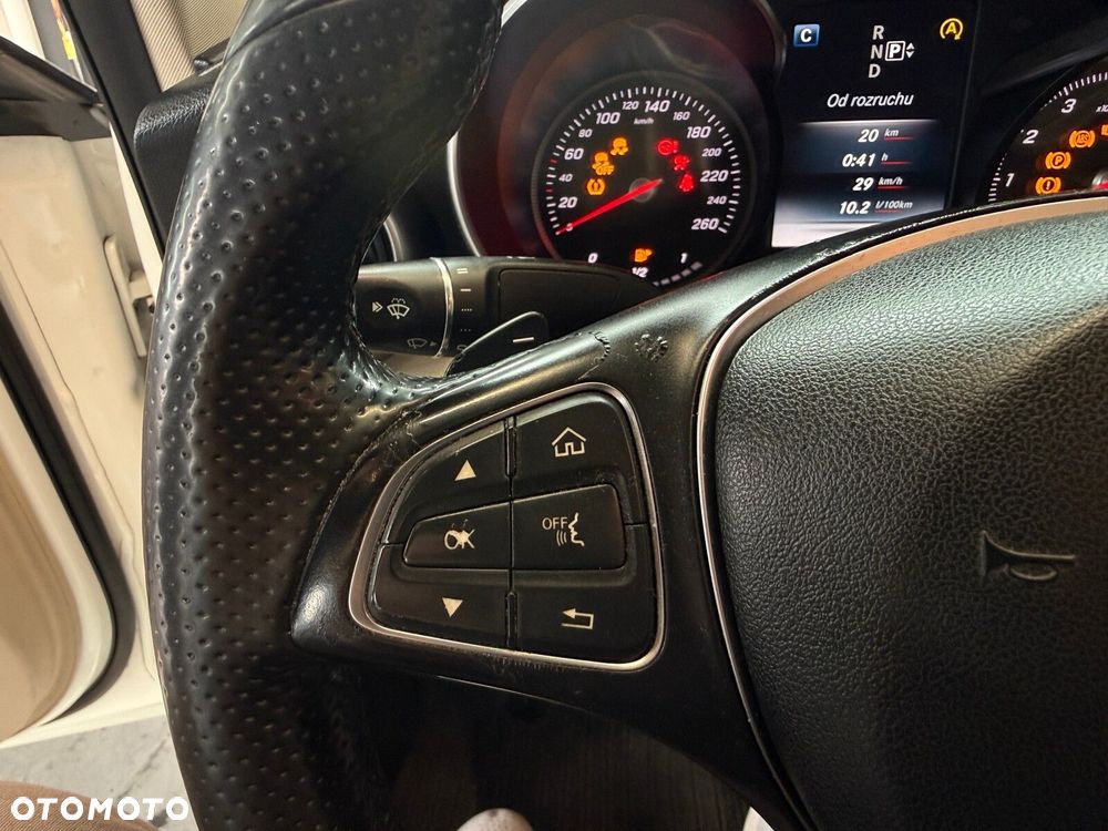 Mercedes-Benz Klasa C - 29