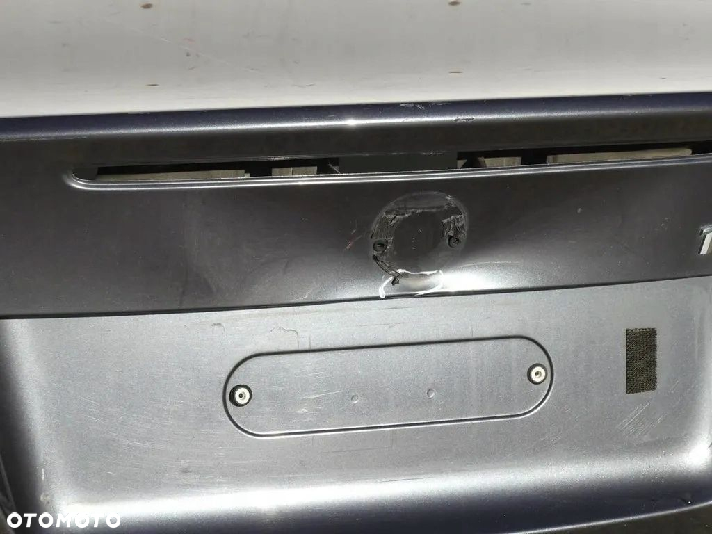 Klapa BMW 1 I E82 E88 03-13 Ładna - 2