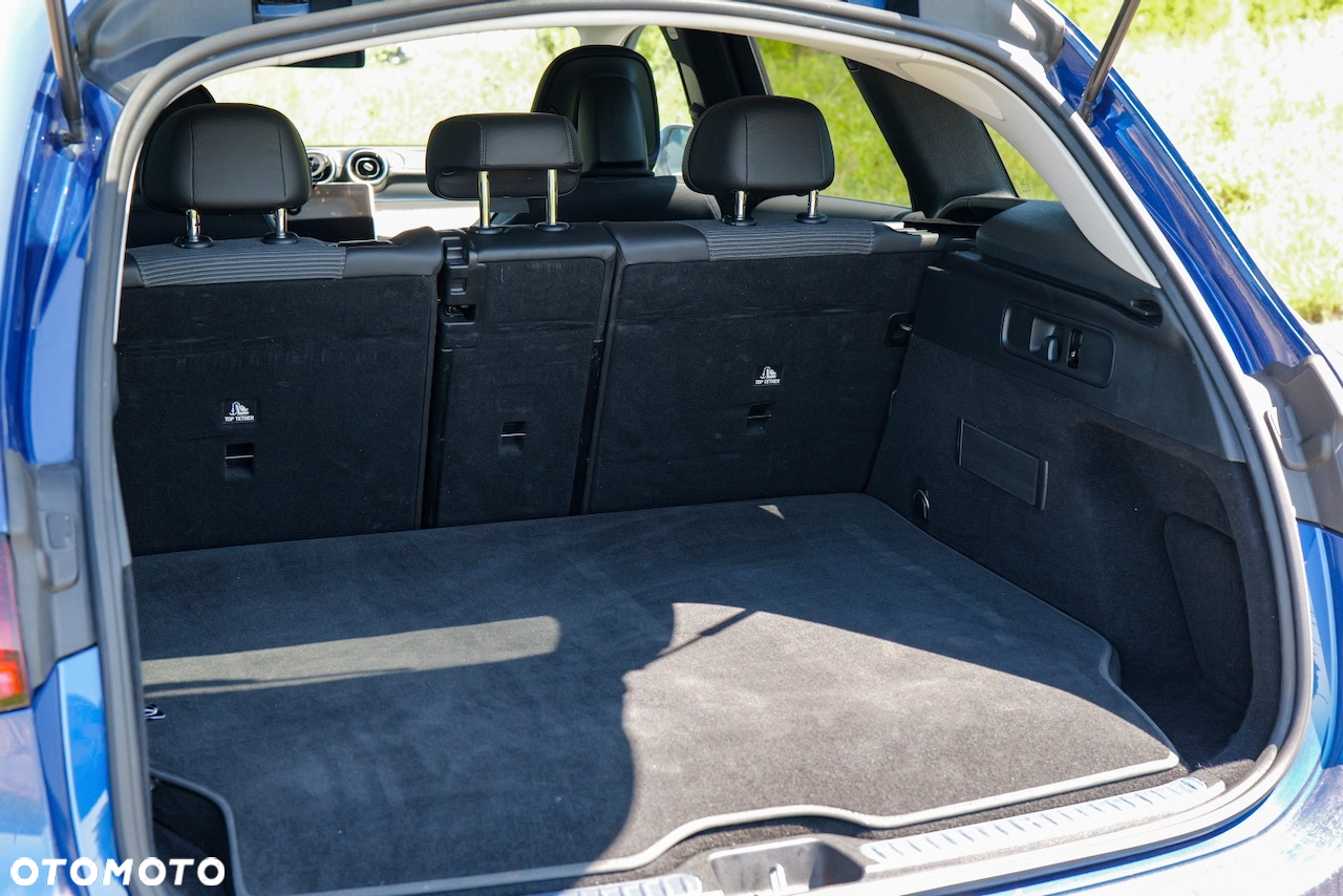 Mercedes-Benz GLC 300 e 4-Matic Avantgarde - 16