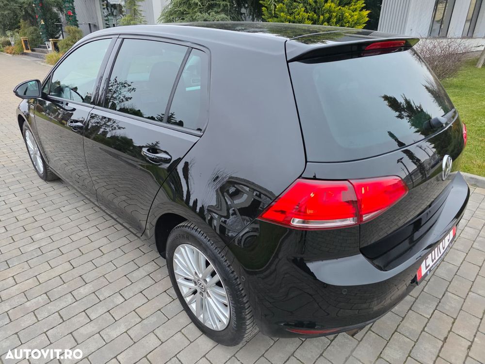 Volkswagen Golf 1.2 TSI BlueMotion Technology Cup - 6