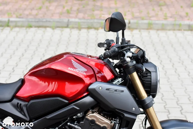 Honda CB - 10