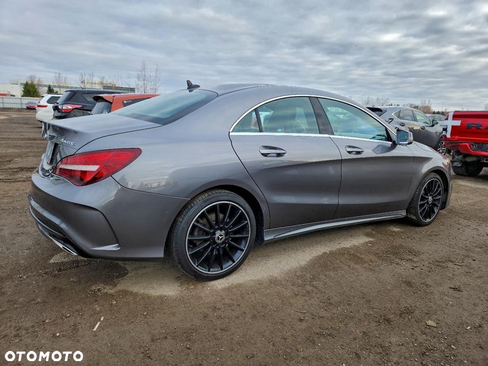 Mercedes-Benz CLA - 4