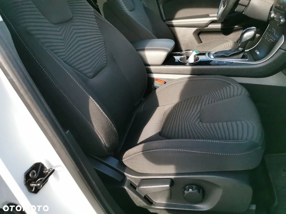 Ford S-Max 2.0 TDCi 4WD Titanium PowerShift - 14