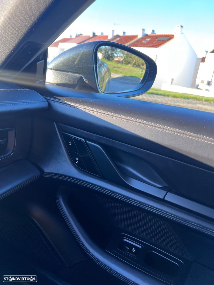 Porsche Taycan 4S - 19