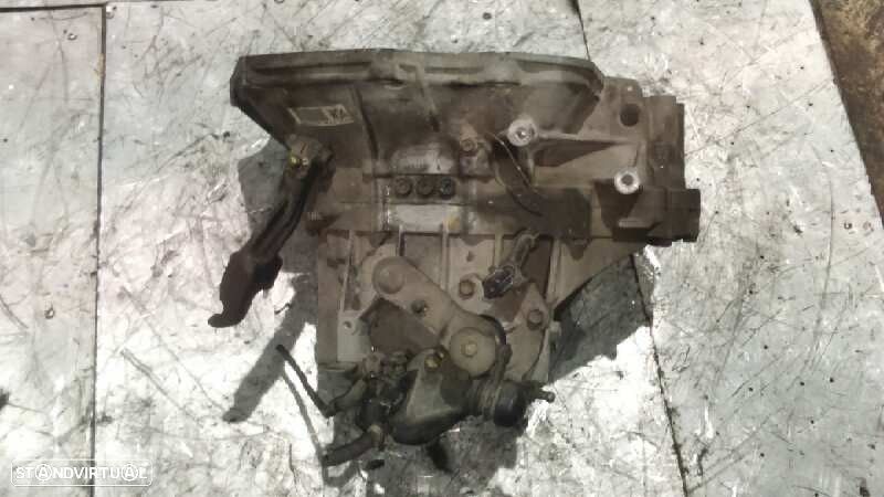 CAIXA VELOCIDADES OPEL AGILA 2005 - 4