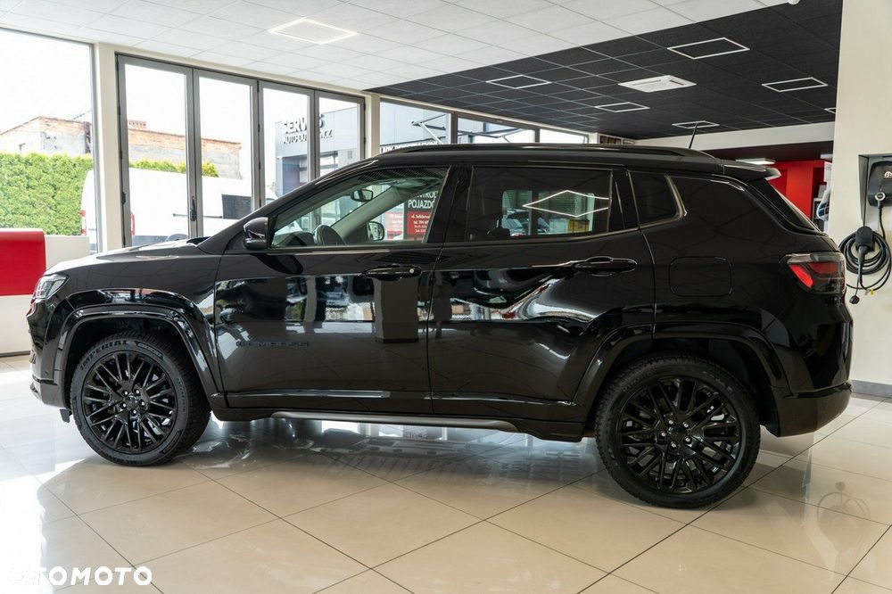 Jeep Compass - 8