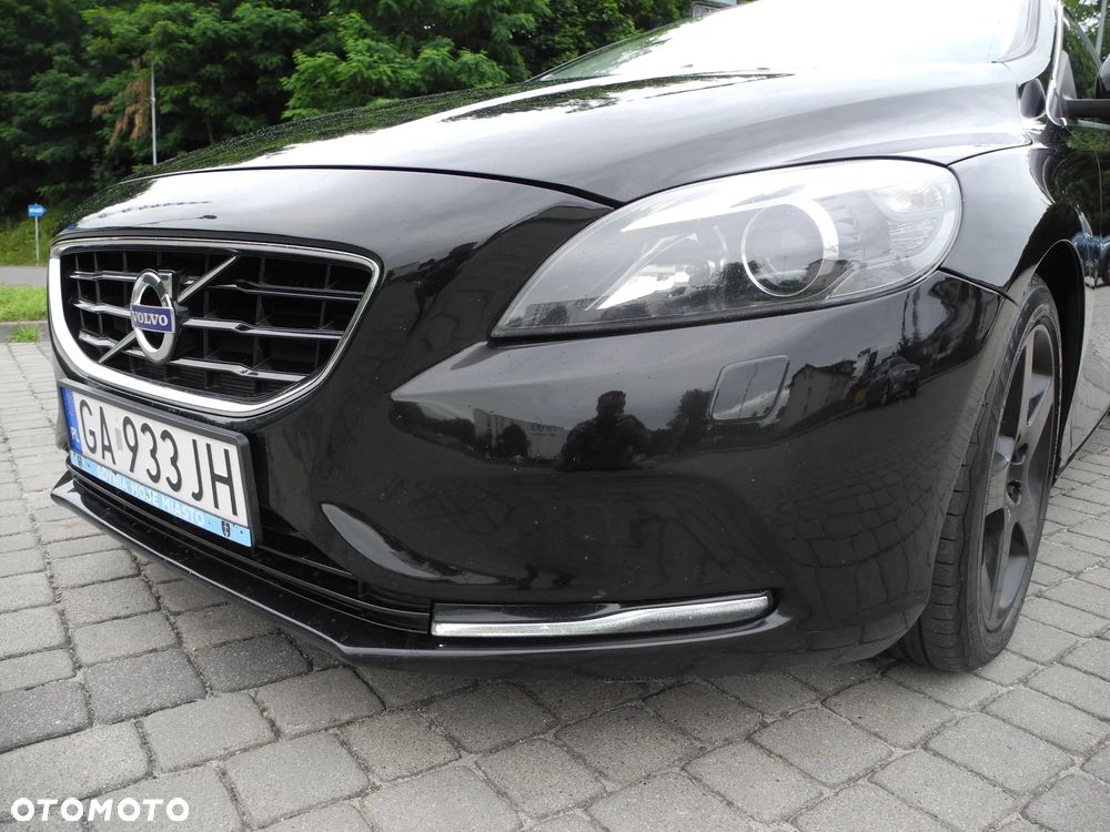 Volvo V40 D4 Geartronic Momentum - 3