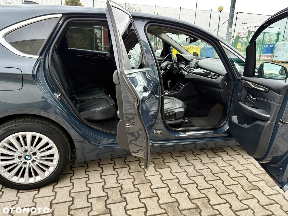 BMW Seria 2 218d Luxury Line - 25