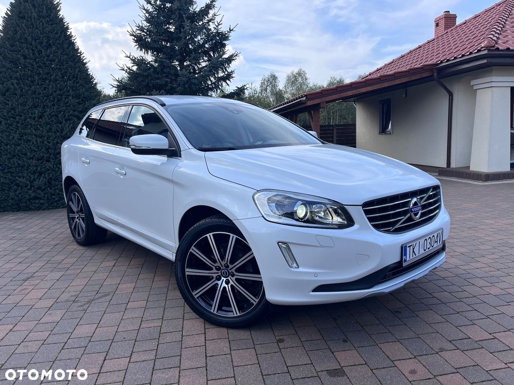 Volvo XC 60 D4 Geartronic Momentum - 32