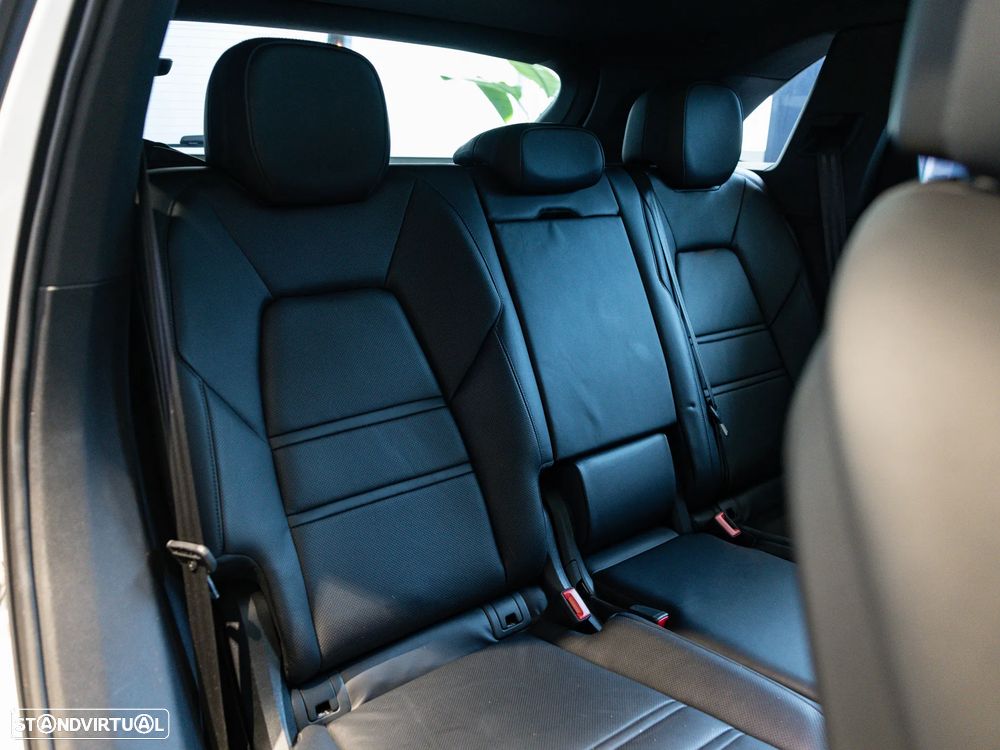 Porsche Cayenne E-Hybrid - 45