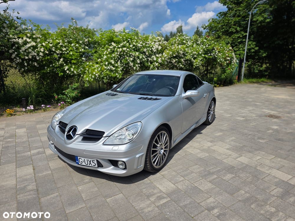Mercedes-Benz SLK 55 AMG 7G-TRONIC Black Series - 12