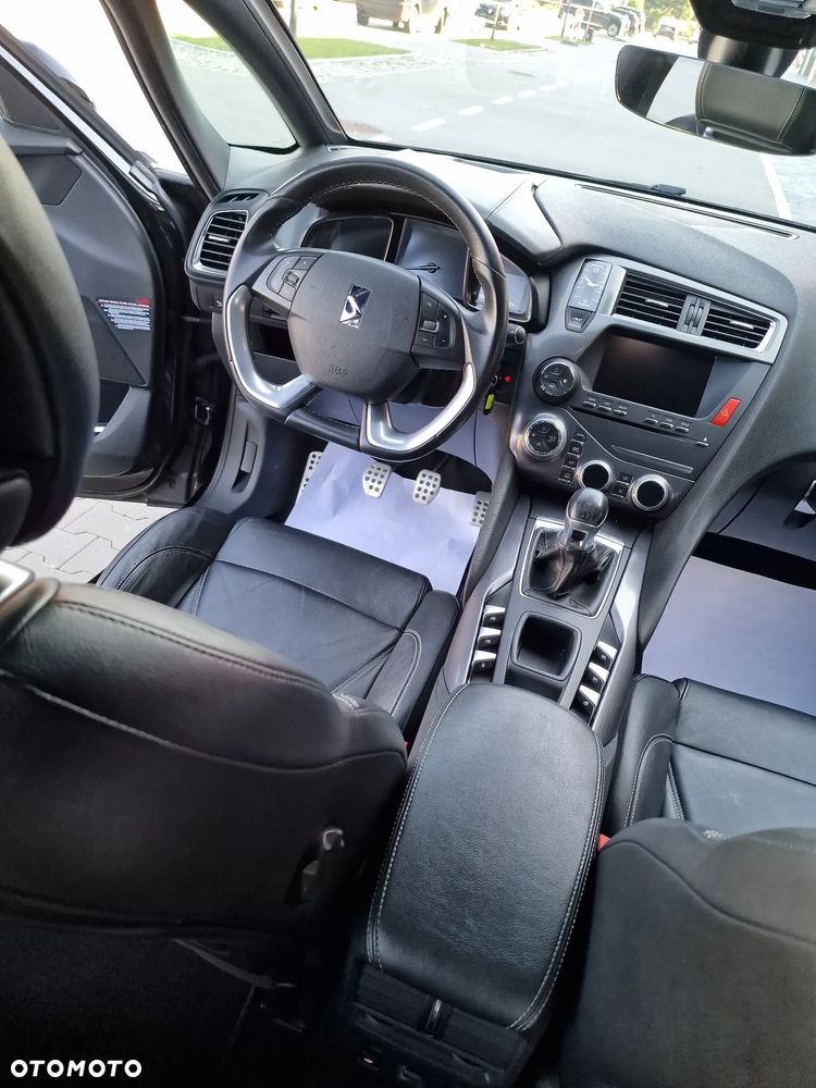 DS Automobiles DS 5 - 15