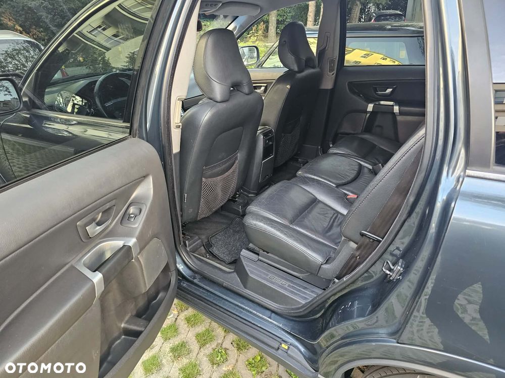 Volvo XC 90 - 17