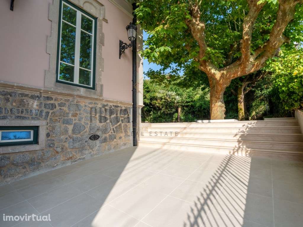 Moradia T4 de Luxo na Mágica Serra de Sintra - Grande imagem: 2/34