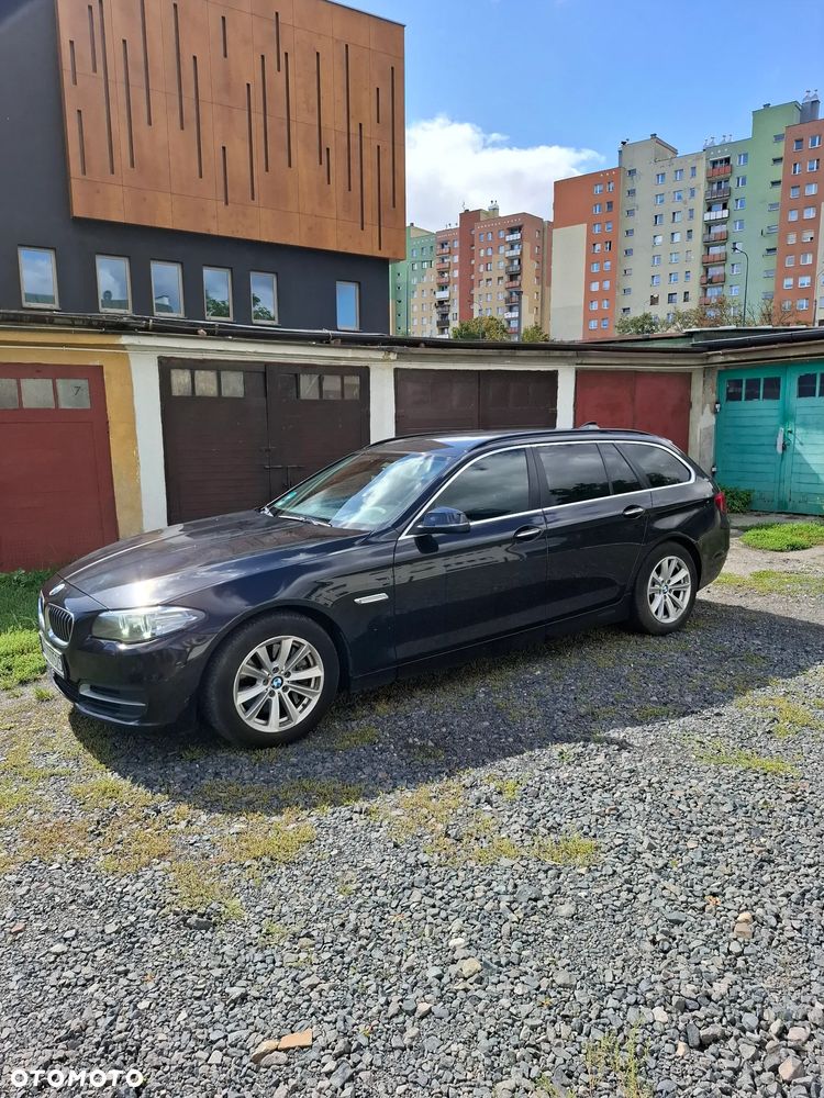BMW 5 Series 2016 photo 3
