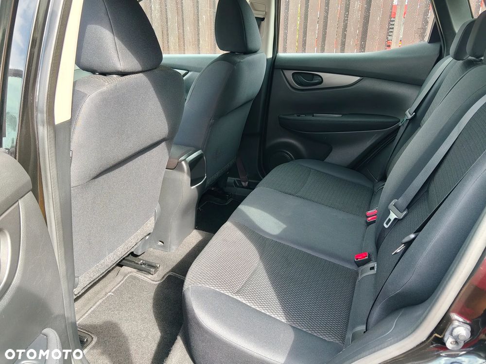 Nissan Qashqai - 10