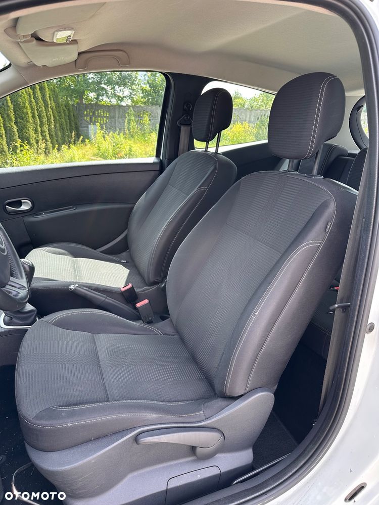 Renault Clio 1.5 dCi Luxe Dynamique - 28
