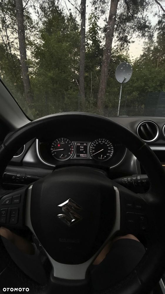 Suzuki Vitara 1.6 Comfort 2WD - 10