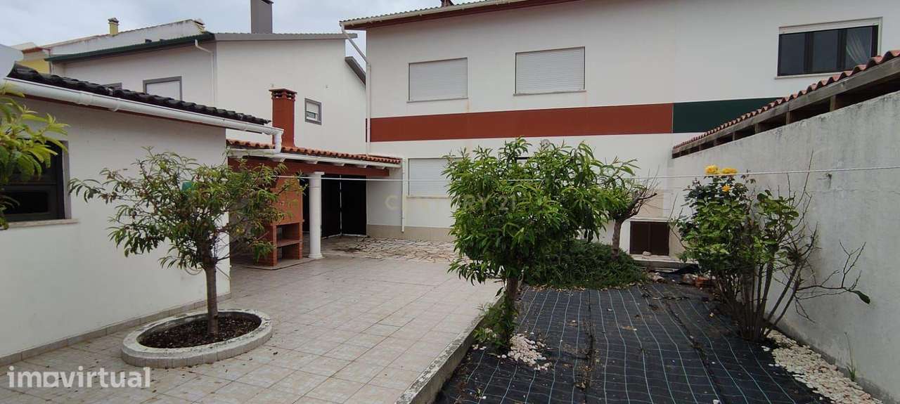 Moradia T4 com garagem em Peniche - Grande imagem: 3/20