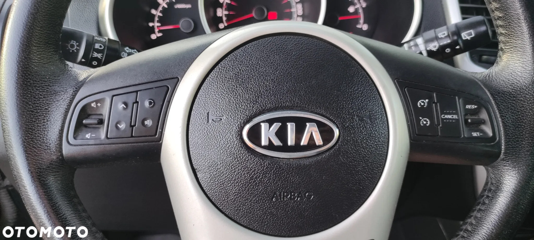 Kia Venga 1.6 L - 17