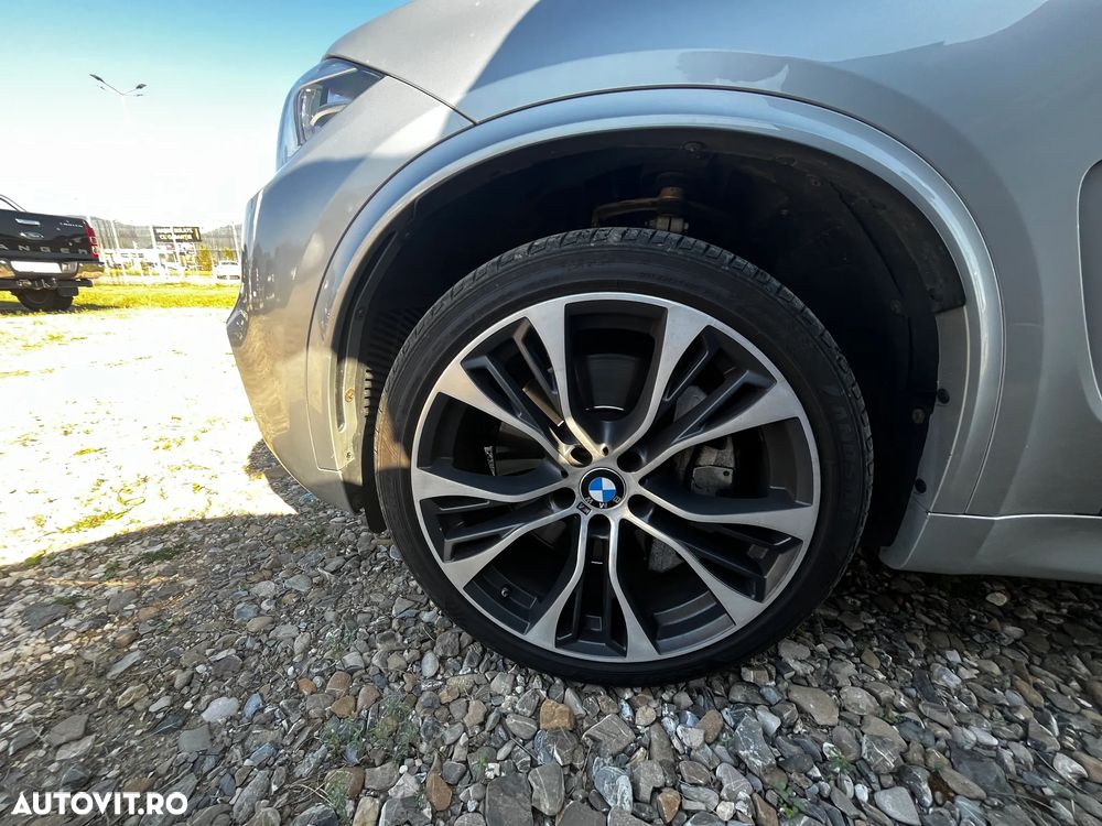 BMW X5 M M50d - 30