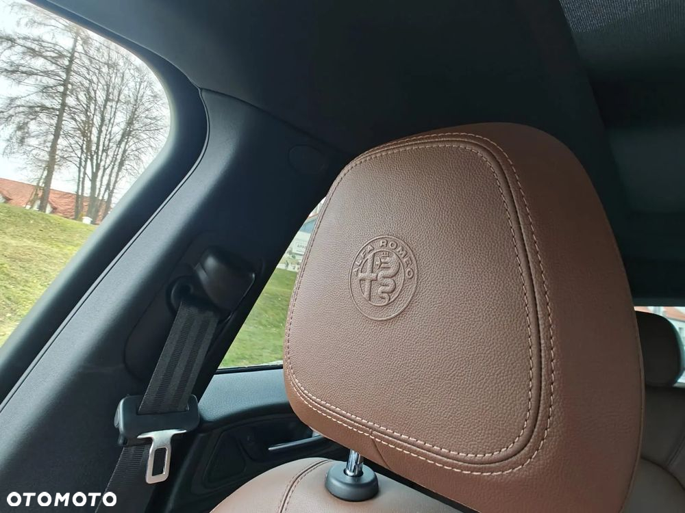Alfa Romeo Stelvio 2.0 Turbo TI Q4 - 31