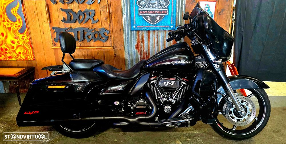 Harley-Davidson STREET GLIDE 114 CVO - 1