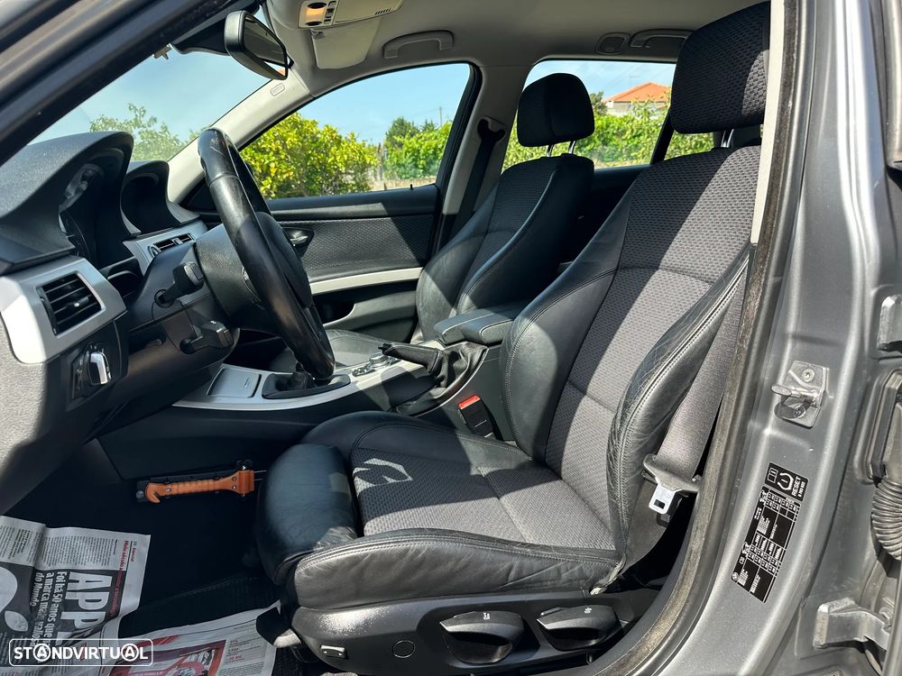 BMW 318 d Navigation - 18