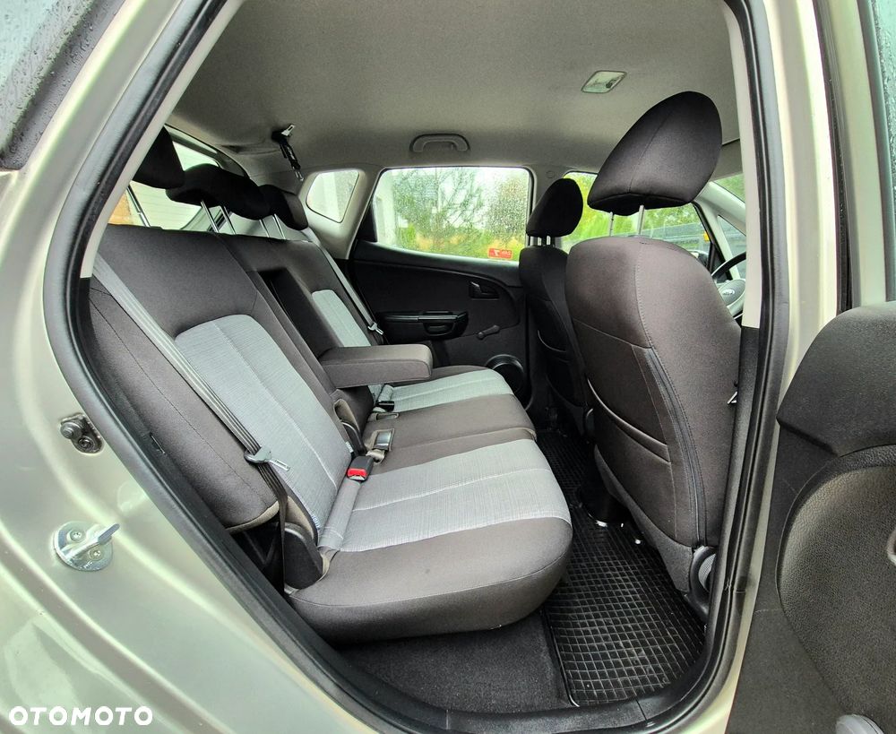 Kia Venga 1.4 S - 22