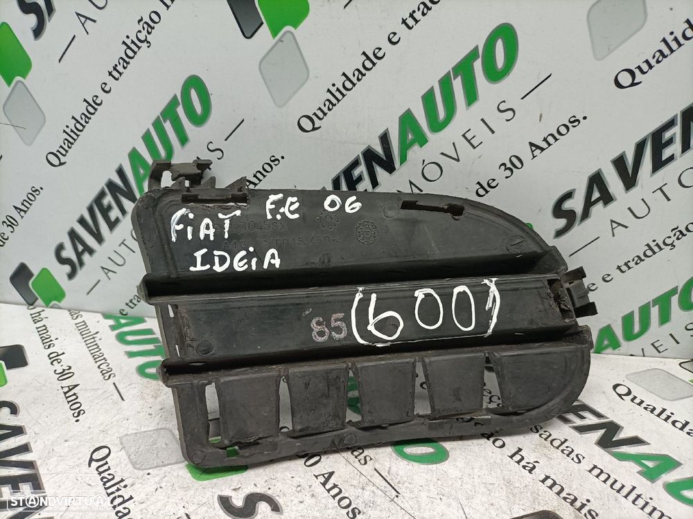 Grelha Frente / Frontal Fiat Idea (350_) - 2